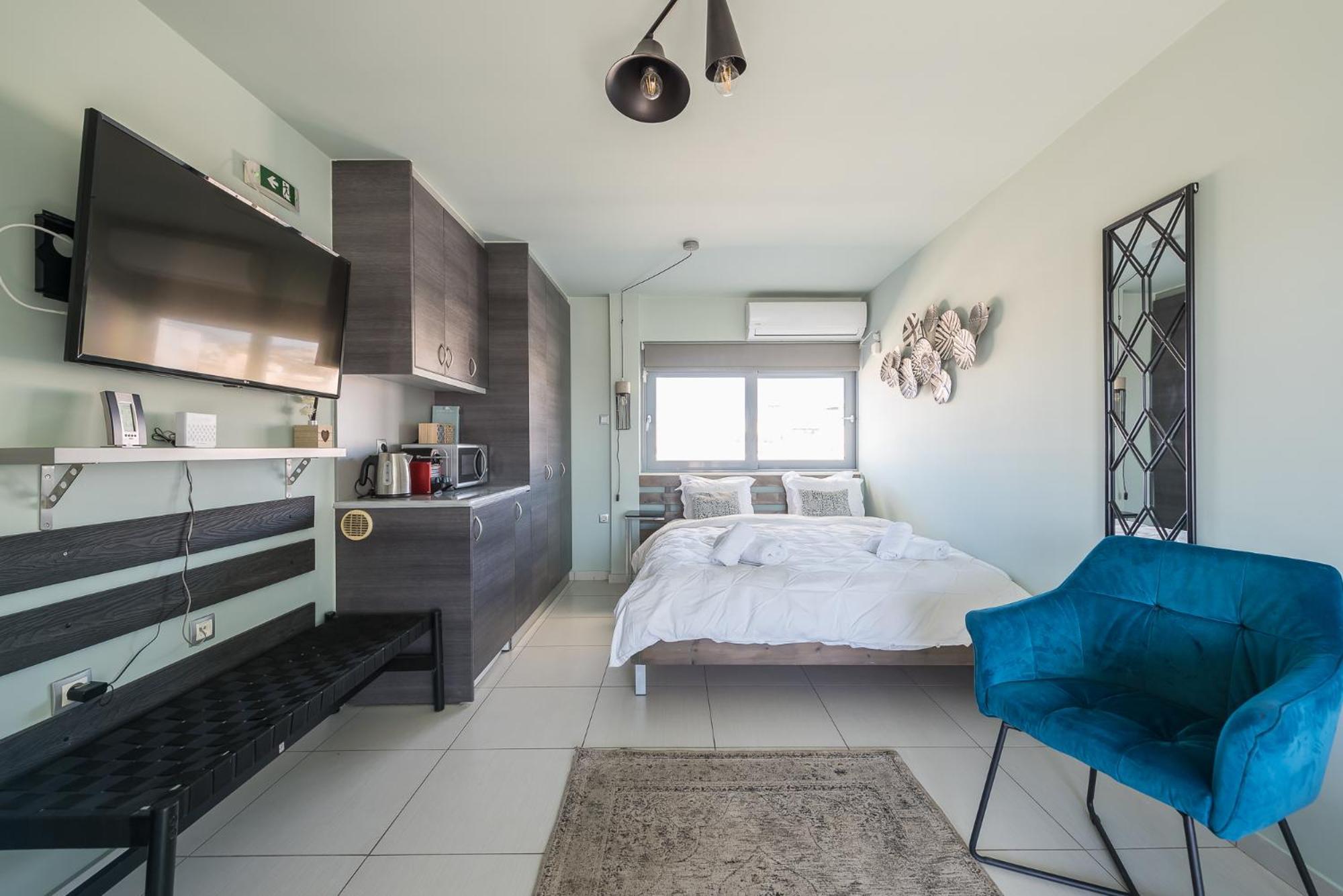 Acropolis View Mini Sky Suite & Hot Tub Athen Exterior foto