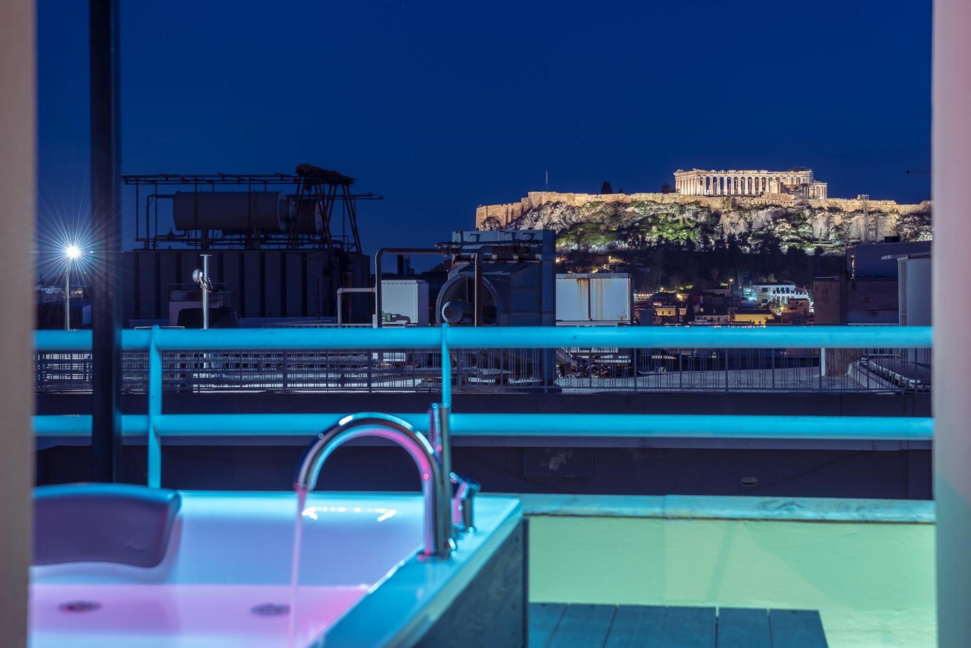 Acropolis View Mini Sky Suite & Hot Tub Athen Exterior foto