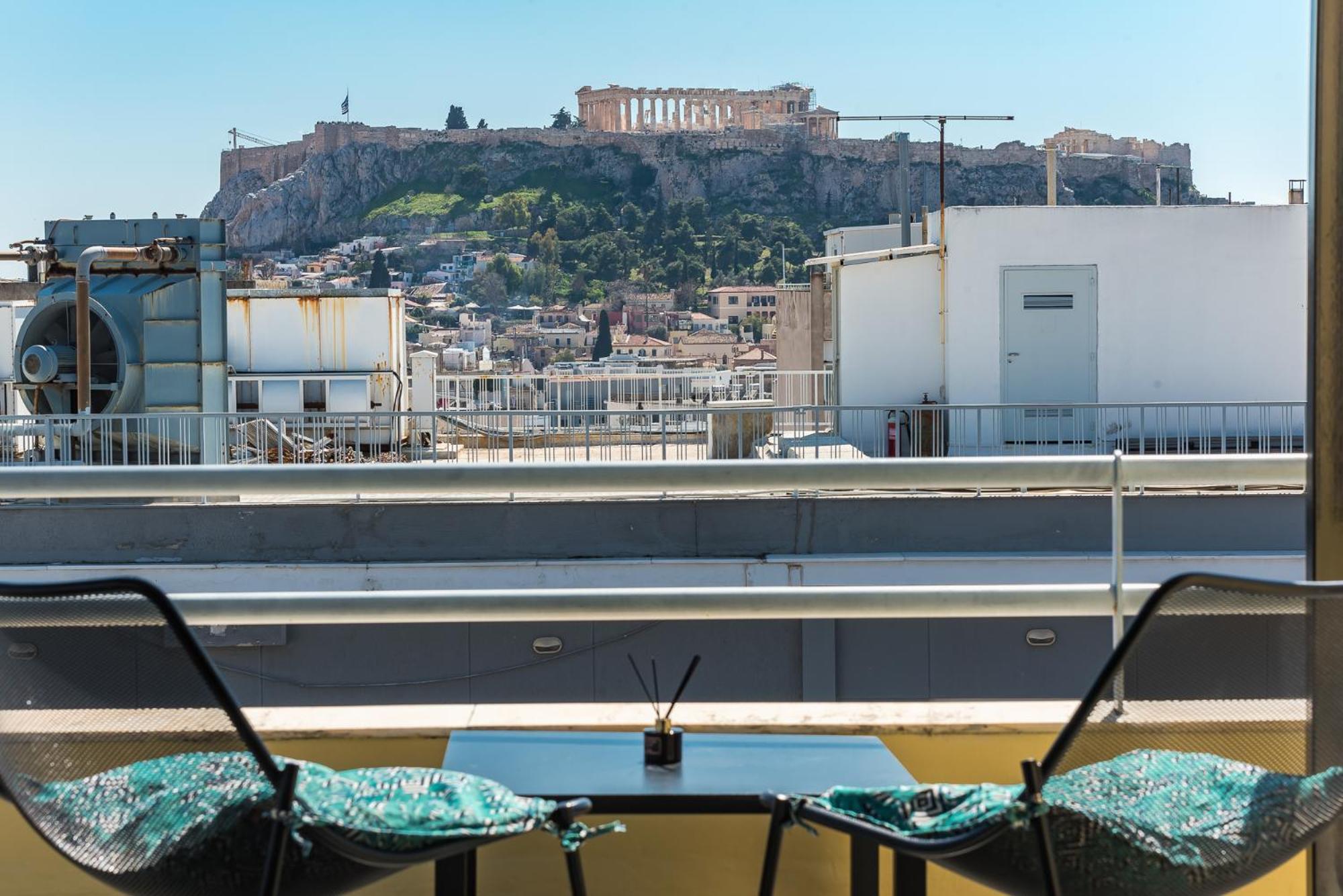 Acropolis View Mini Sky Suite & Hot Tub Athen Exterior foto