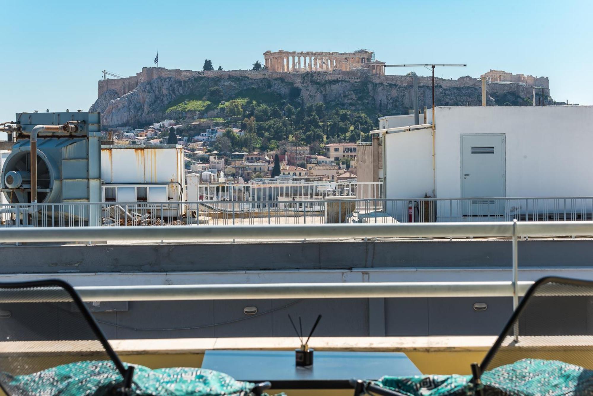 Acropolis View Mini Sky Suite & Hot Tub Athen Exterior foto