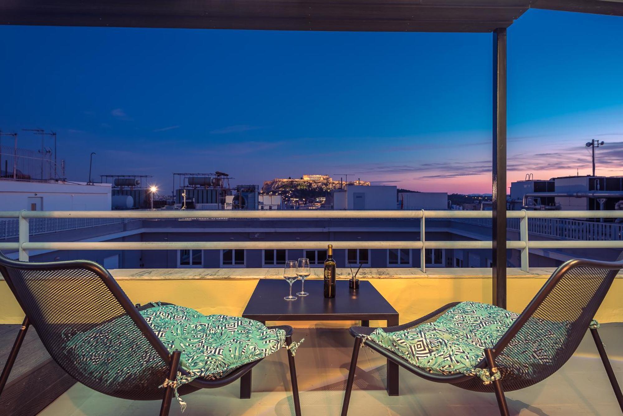 Acropolis View Mini Sky Suite & Hot Tub Athen Exterior foto