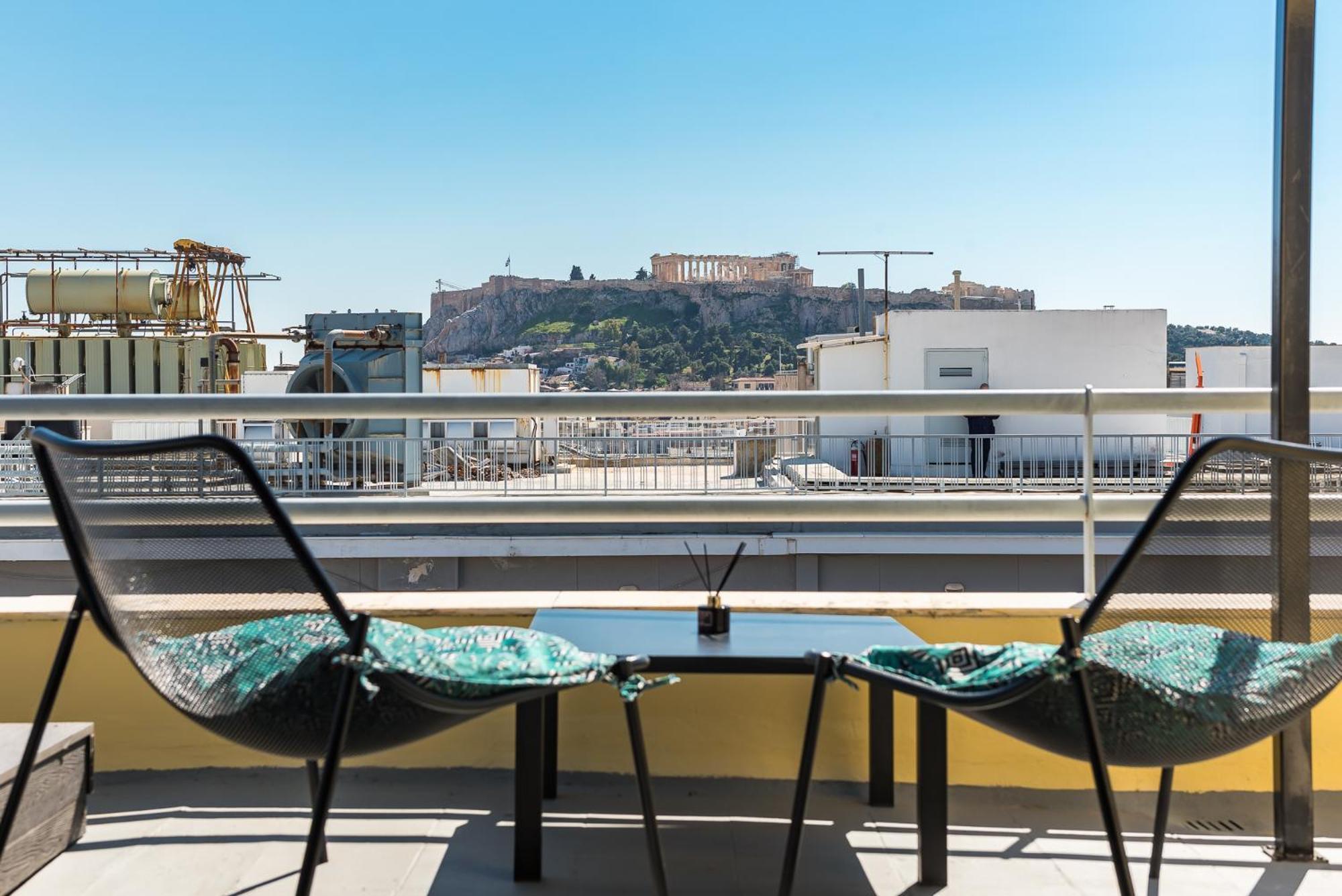 Acropolis View Mini Sky Suite & Hot Tub Athen Exterior foto